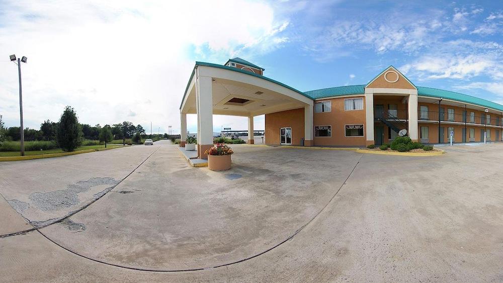 Econo Lodge Cullman Exterior photo